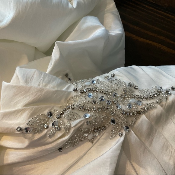 Moonlight Bridal White Wedding Dress - Picture 10 of 16